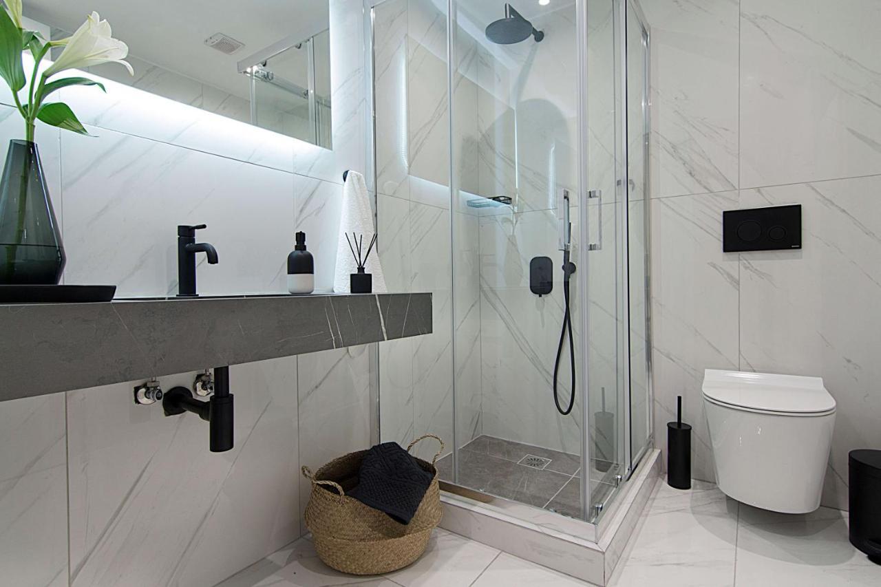 Athens Imperial Suites - Luxury Living Экстерьер фото