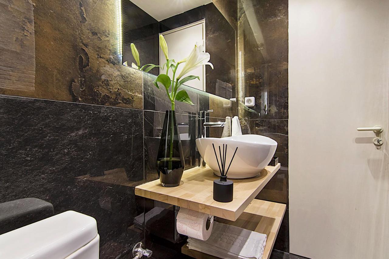 Athens Imperial Suites - Luxury Living Экстерьер фото