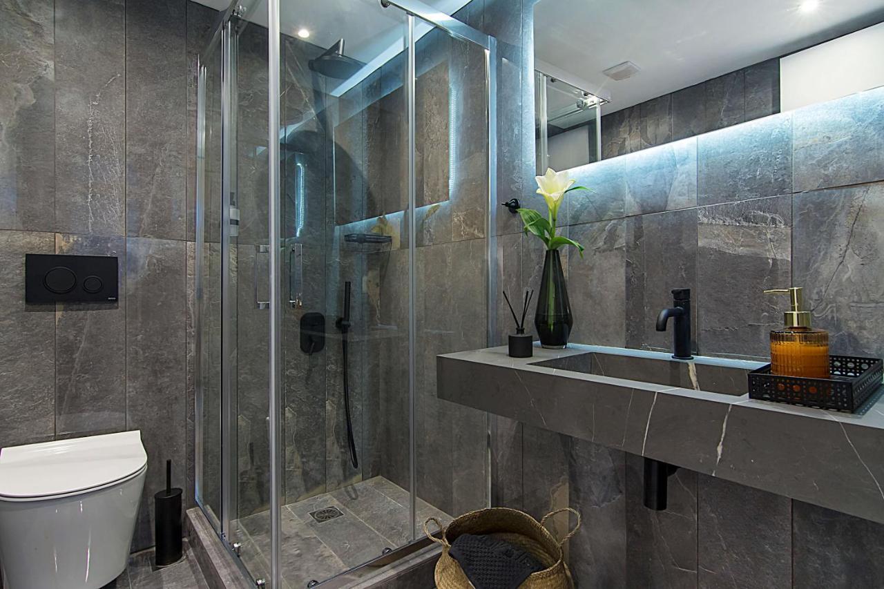 Athens Imperial Suites - Luxury Living Экстерьер фото